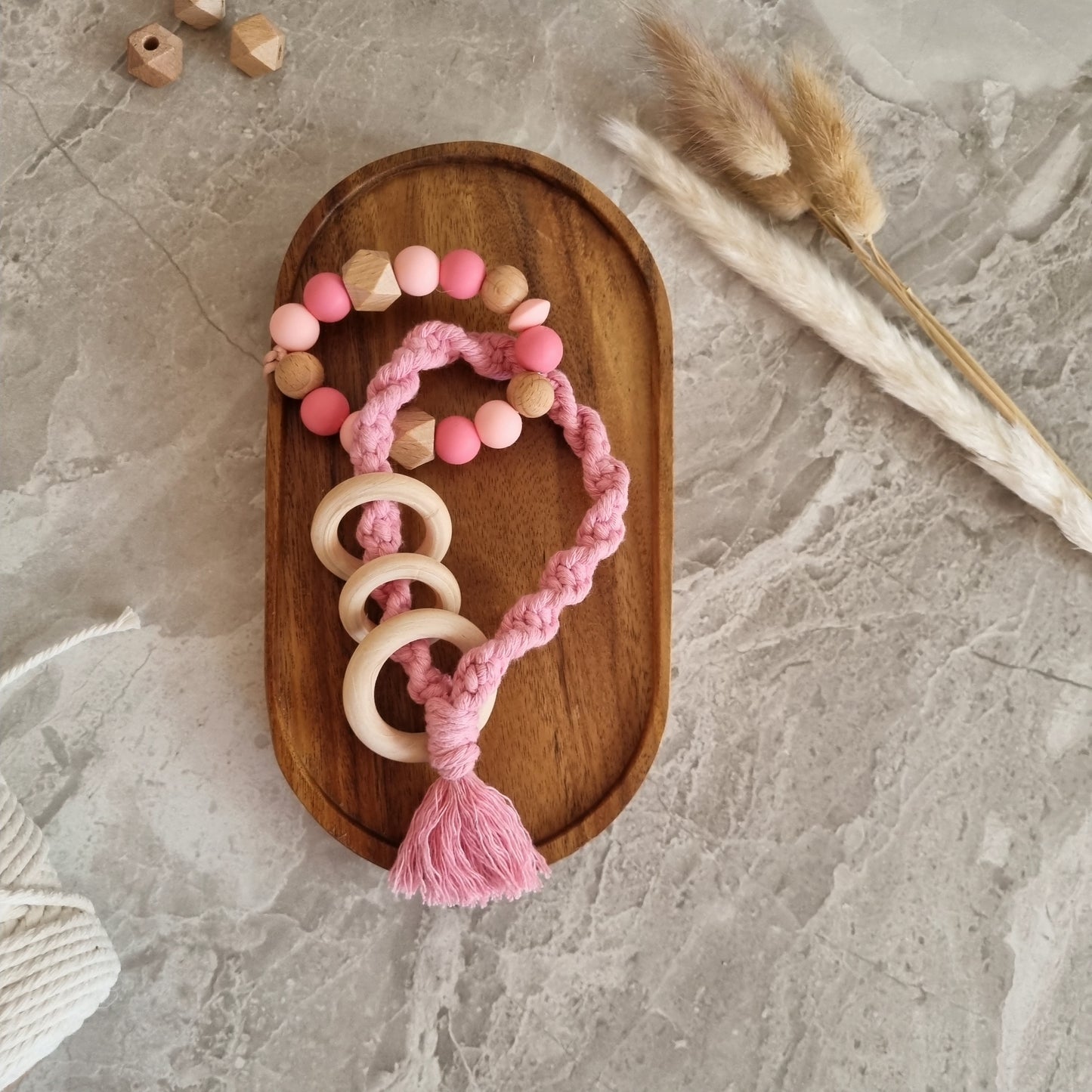 Anneau de dentition avec perles